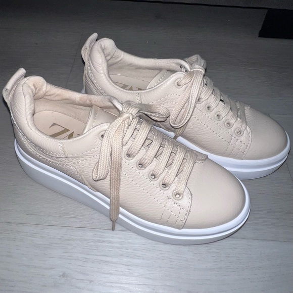 Zara Beige Nude Faux Leather Platform Sneakers - Size 6 (EU 36) - Picture 2 of 11